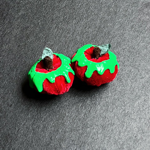 Poison Apples