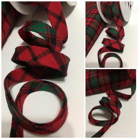 Red and Green Winter Tartan Tiny Bow